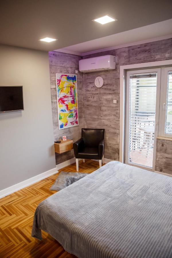 Apartman Studio Milica I Суботица Экстерьер фото